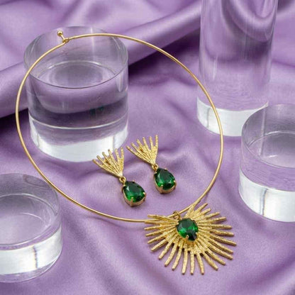 Set of Necklace and Earring (Pack of 1)